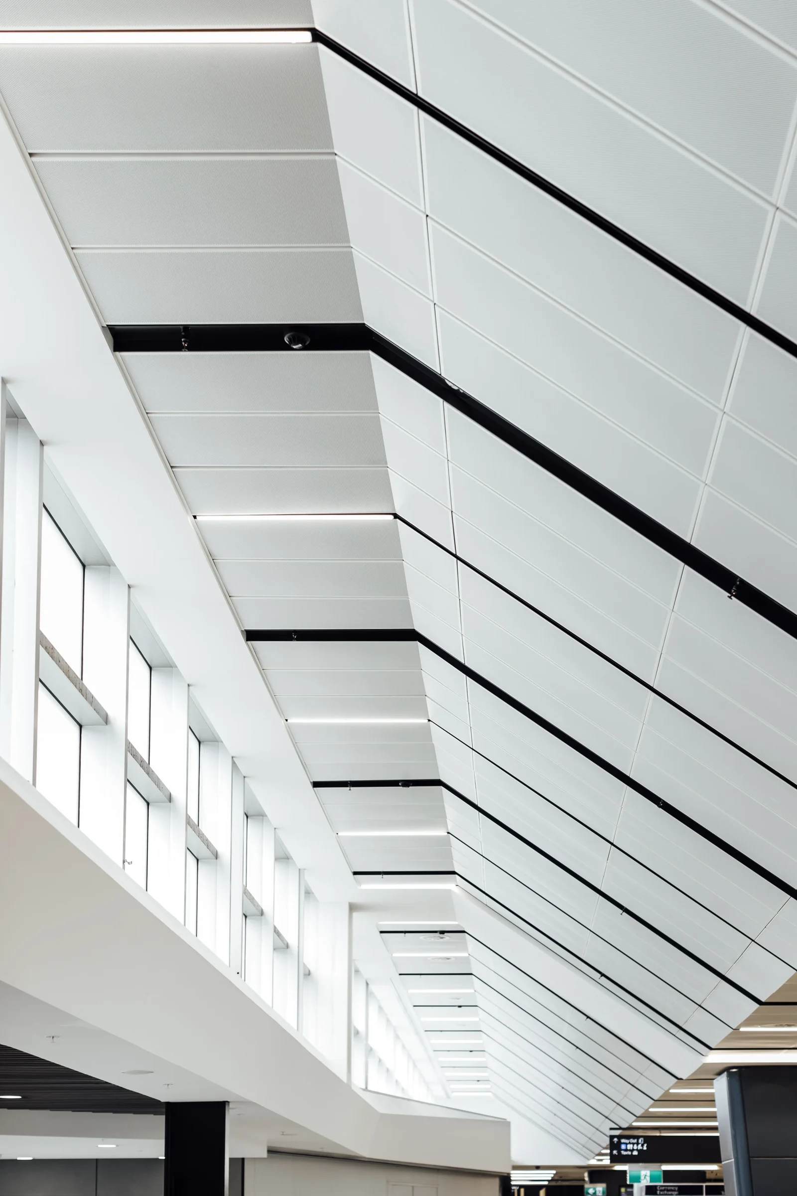 Wall-to-wall configuration combined with SAS200