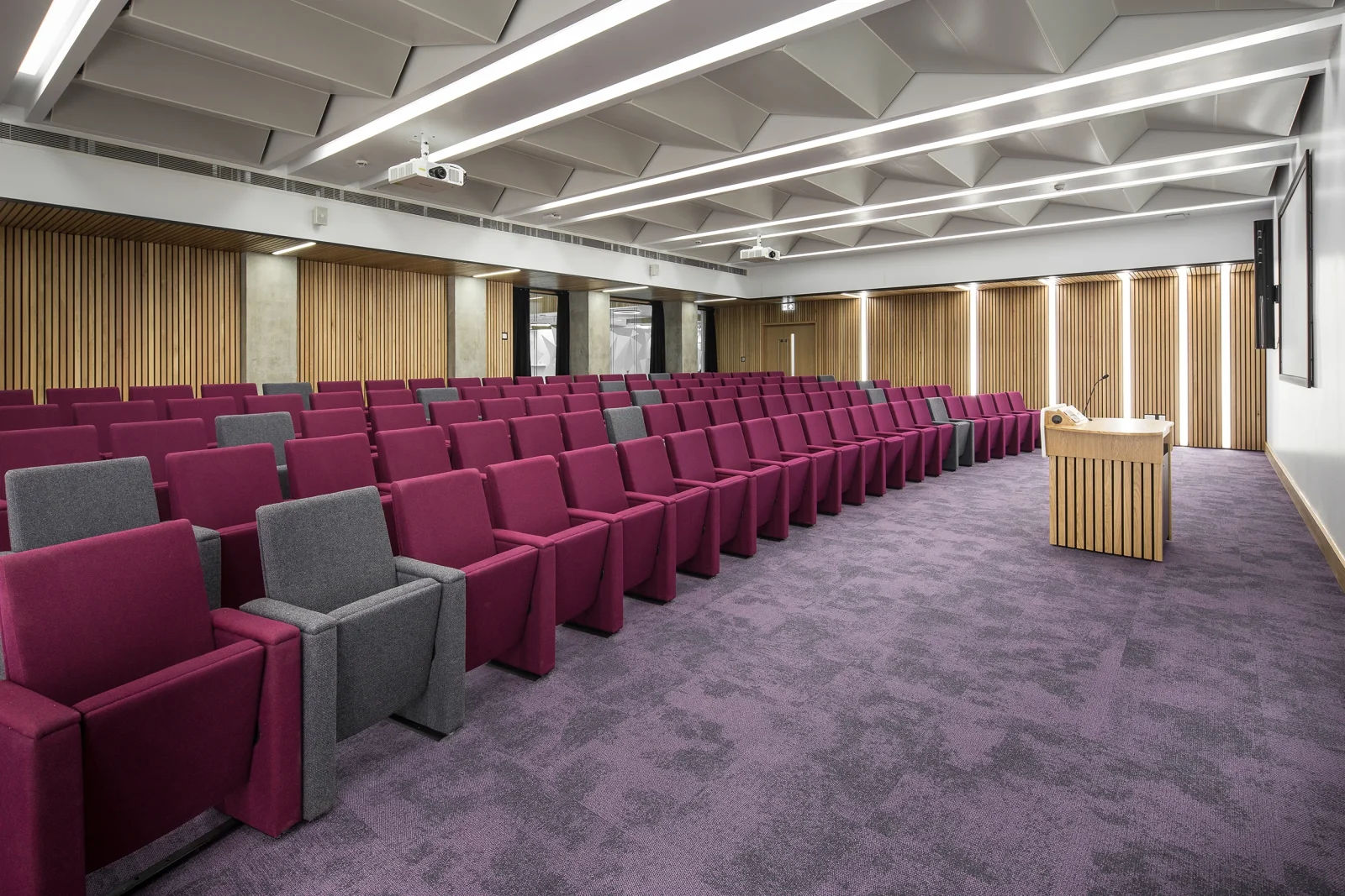 Coffered configuration with 3D effect achieved with SAS200 and SAS205 tiles