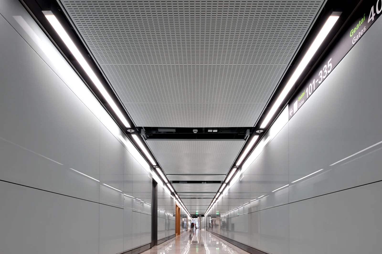 Corridor application with drop and slide access