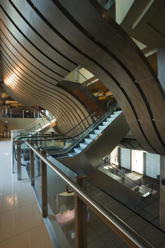 Alea-Sml-AM-Lei (2).jpg