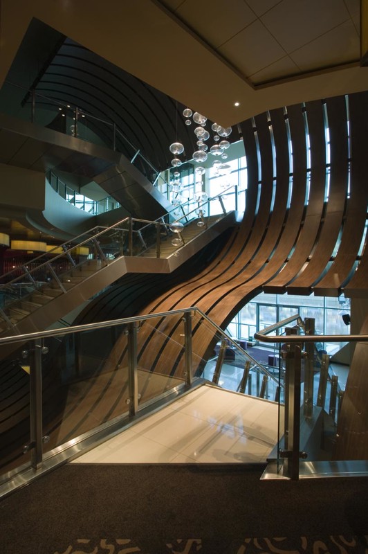 Alea-Sml-AM-Lei (3).jpg