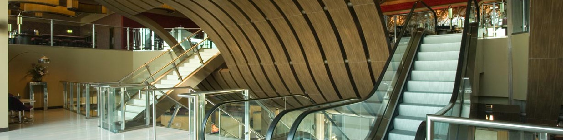 alea-lei-am-bes-046-©Paul Zanre.jpg