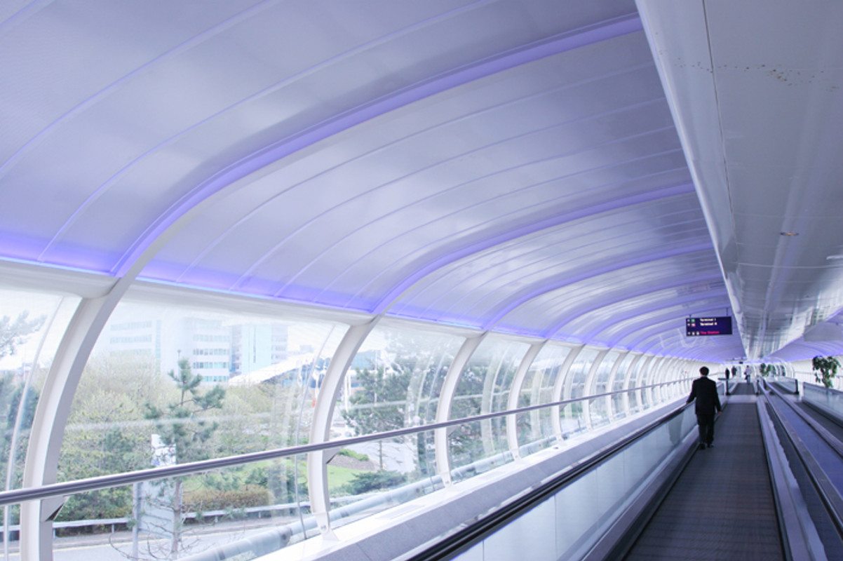 Manchester Airport 007.jpg