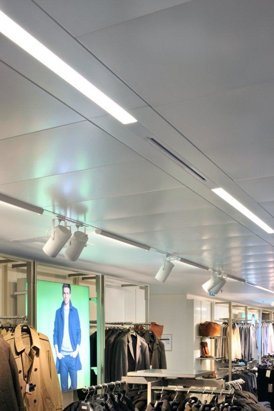 mss-ret-330-014 ©Philip Vile.jpg