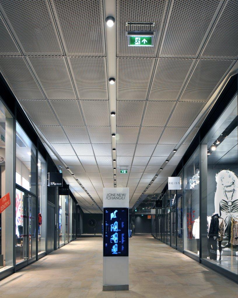 ONC-sml-200-ret (41).jpg