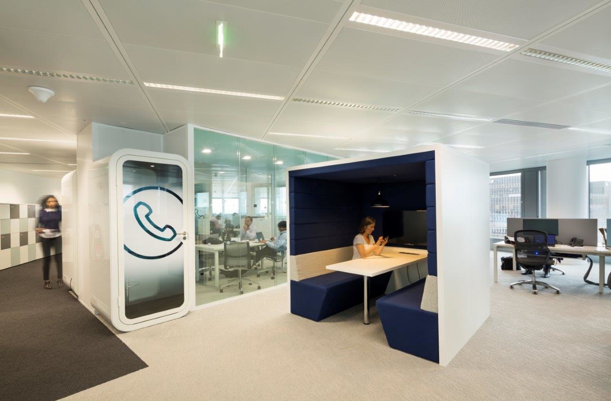 TourMajDel-Lrg-330c-com (3).jpg