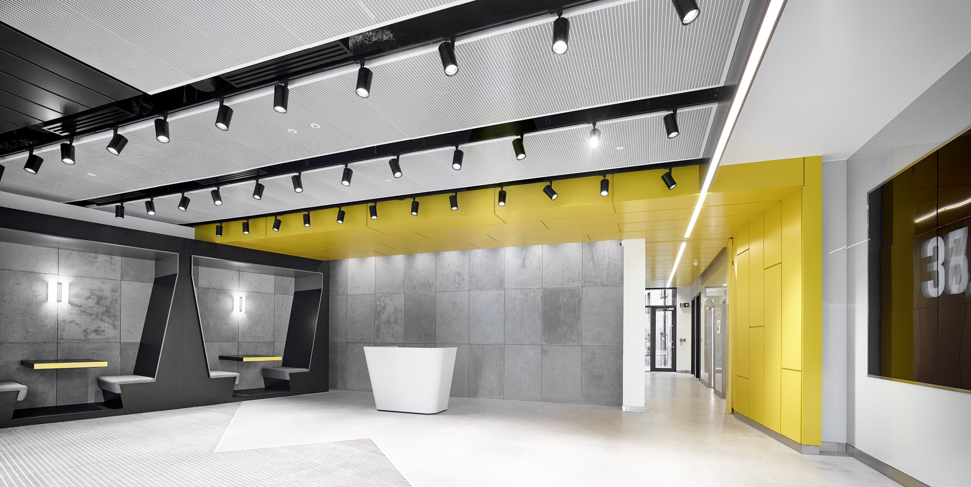 Semp-Med-600-com (1)-min.jpg