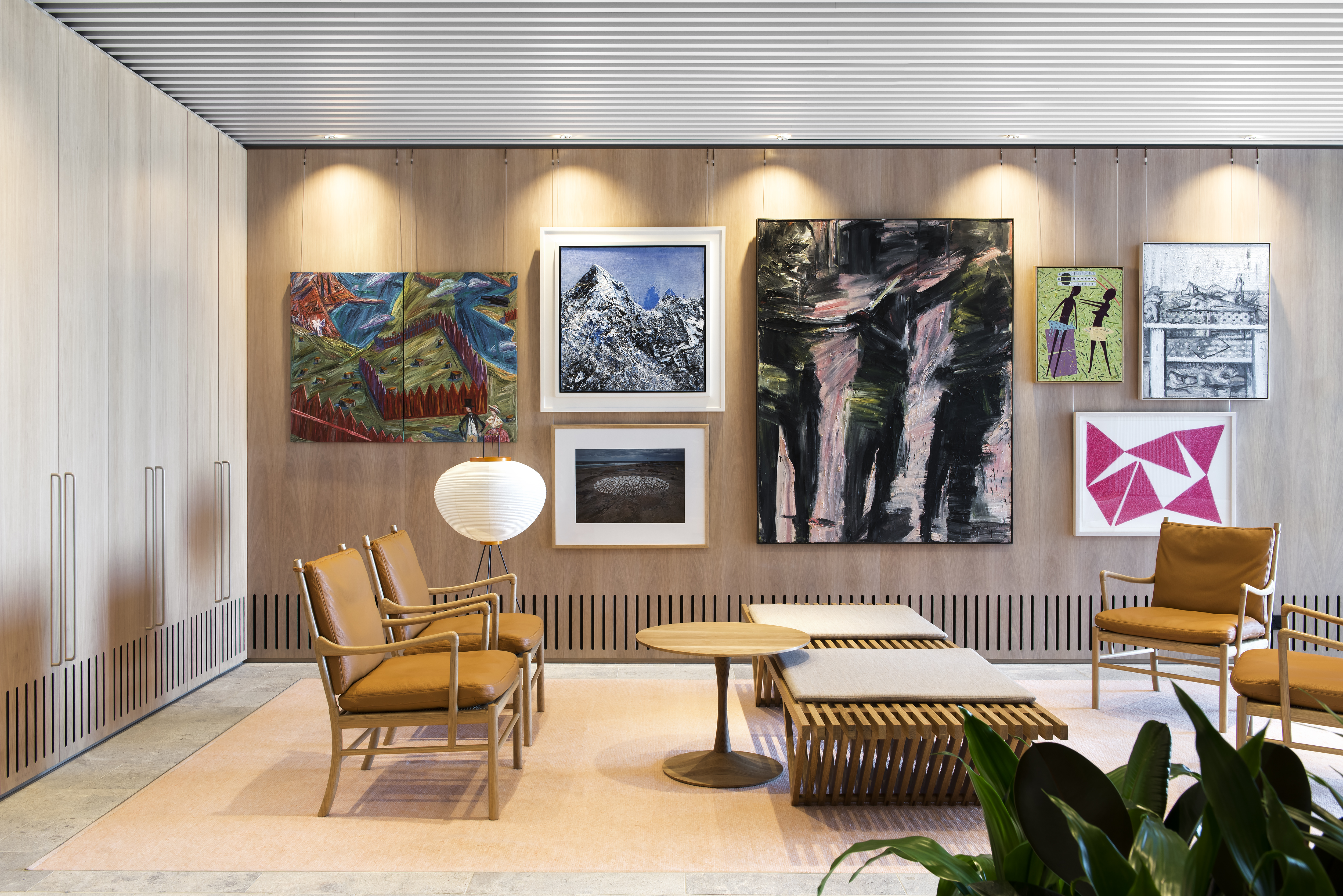 BMc-Lrg-750-Com (6).jpg