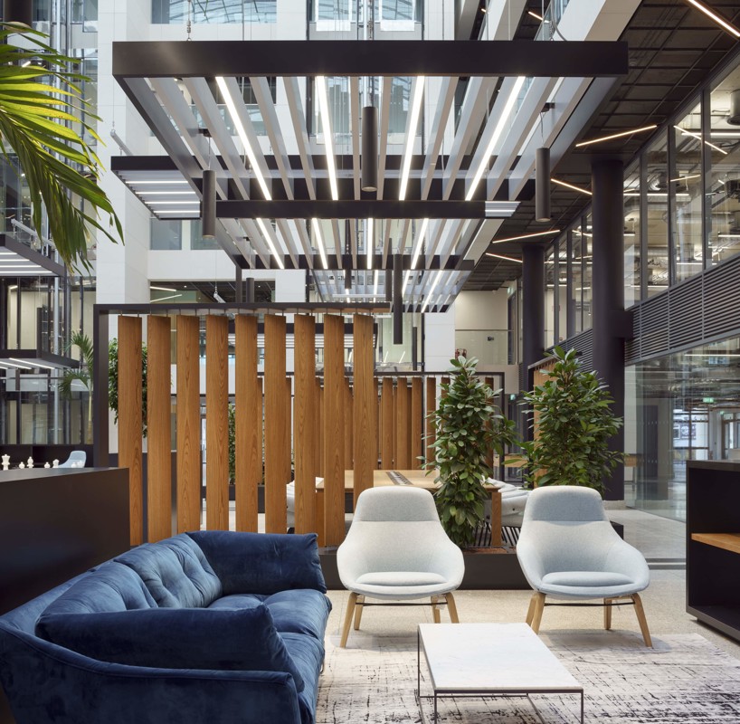 Atrium-Lrg-740-com (3)-min.jpg