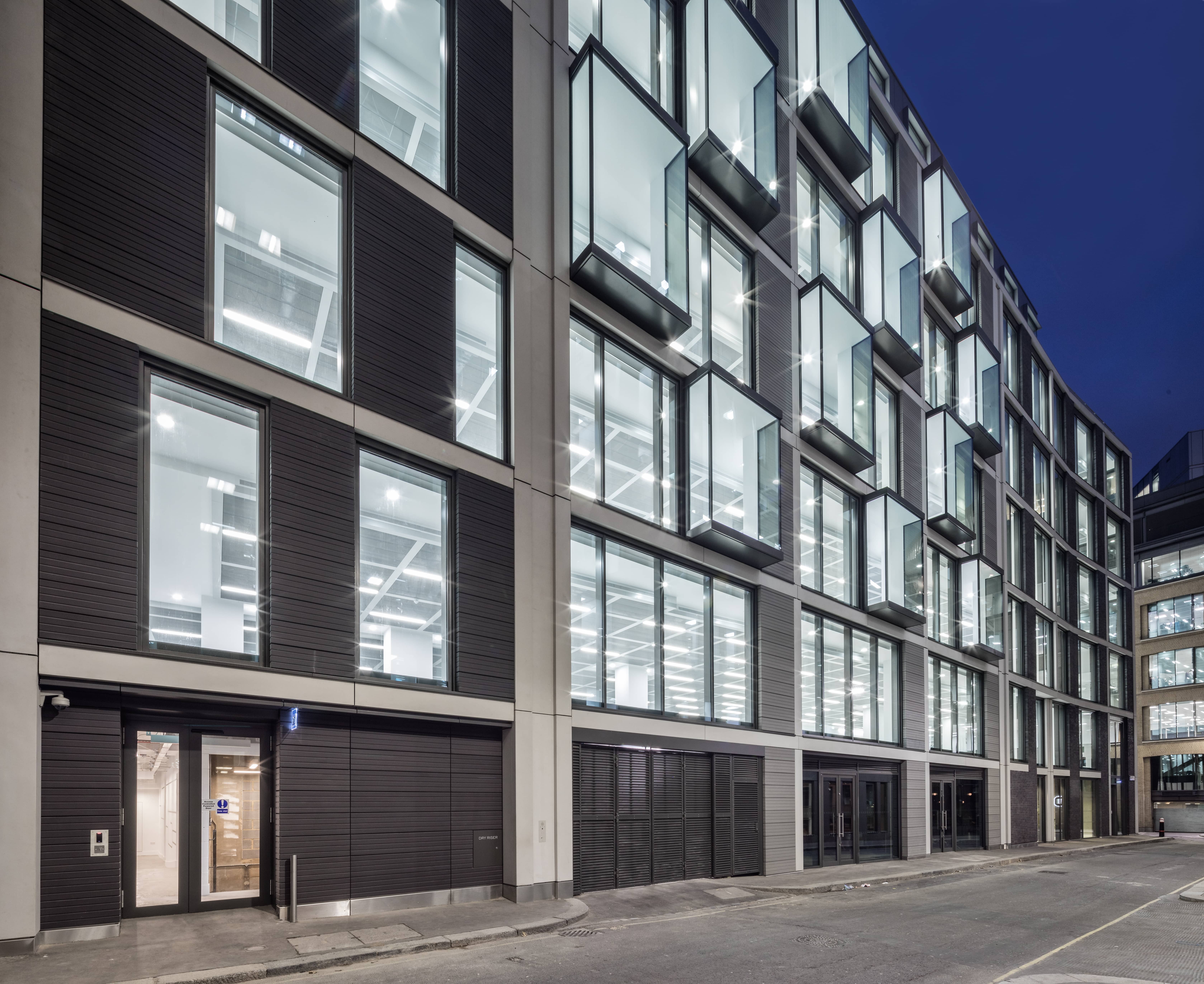 90Fet-Lrg-330-com (1)-min.jpg