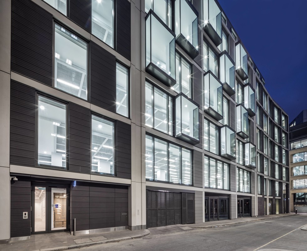 90Fet-Lrg-330-com (1)-min.jpg