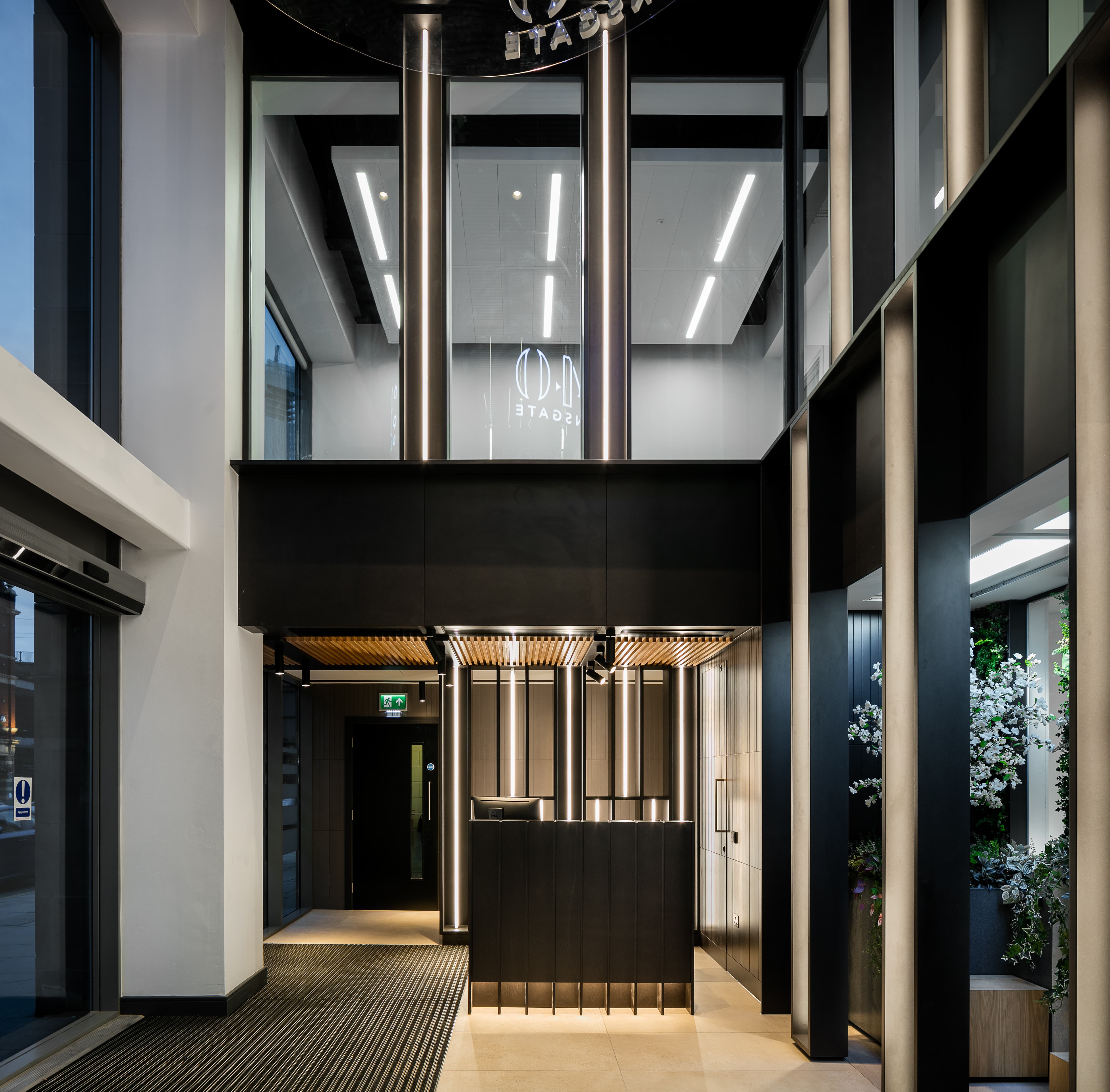 340Dean-Sml-330-Com (4).jpg