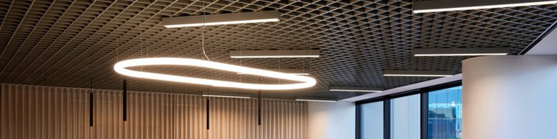 Clough Com Tru Lrg (1)