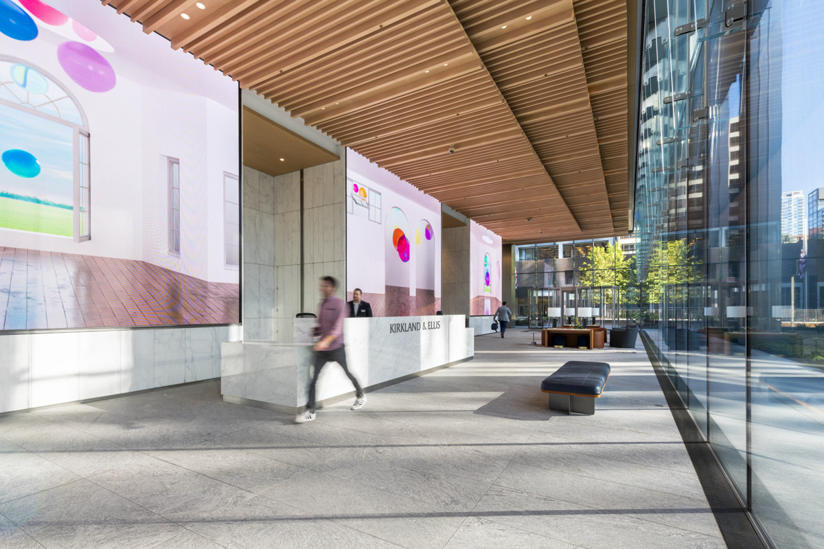 Salesforce Chicago Lobby Nick Ulivieri Photography WEB 3