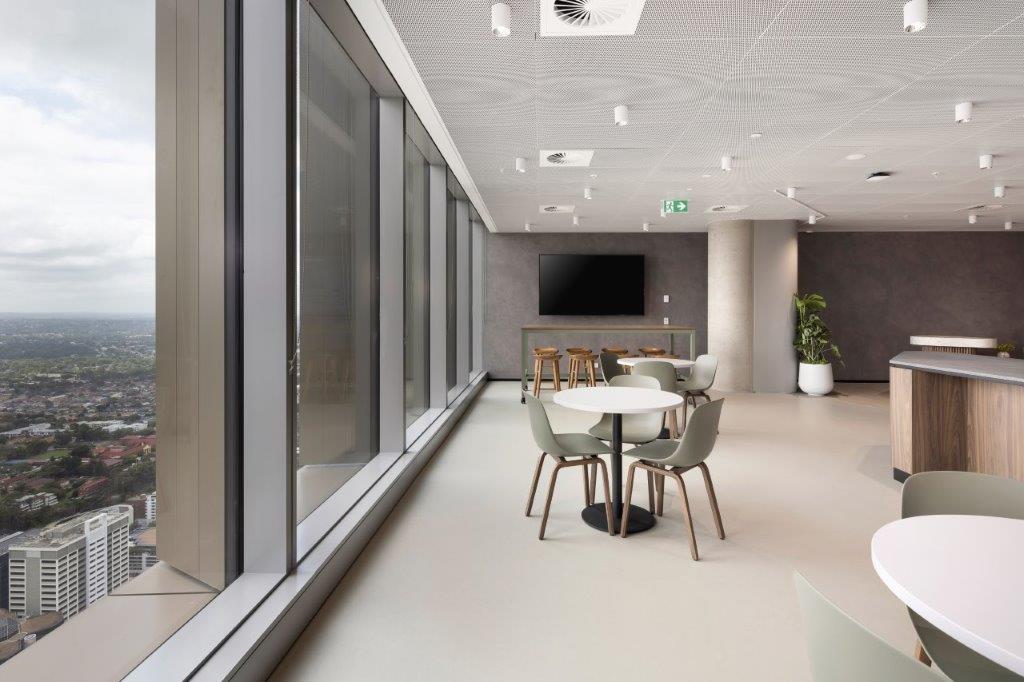 Colliers Amaze Com Med (1)